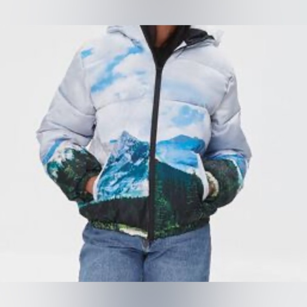 Forever 21 Mountain Puffer Jacket print mountain/Sky/clouds puffer Size Medium